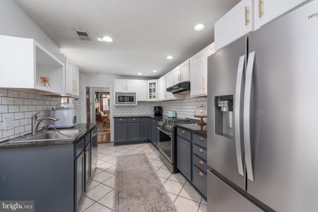 521 S ANN ST, Baltimore, MD 21231