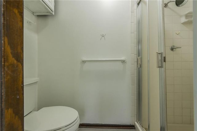 6701 E 127 Street, Grandview, MO 64030