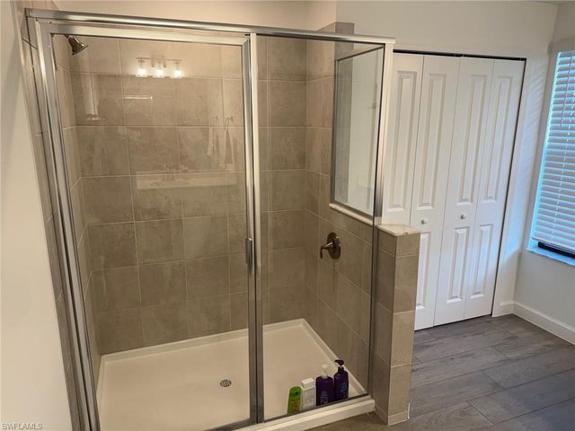 18227 Ridgeline DR, Estero, FL 33928