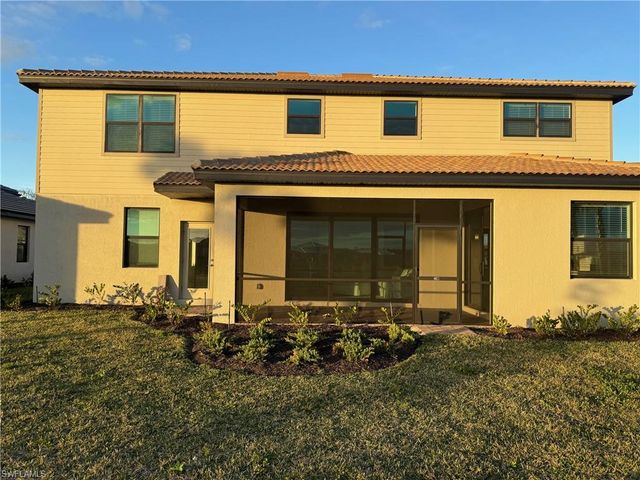 18227 Ridgeline DR, Estero, FL 33928