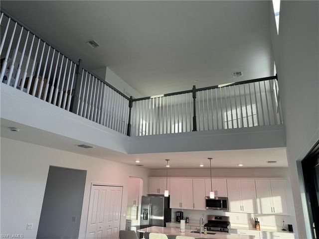 18227 Ridgeline DR, Estero, FL 33928