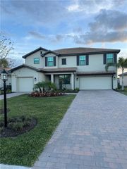 18227 Ridgeline DR, Estero, FL 33928