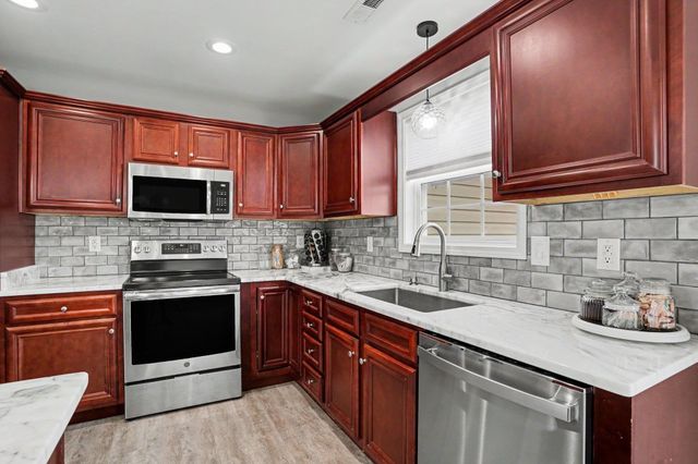 1036 Macala Dr., Conway, SC 29527