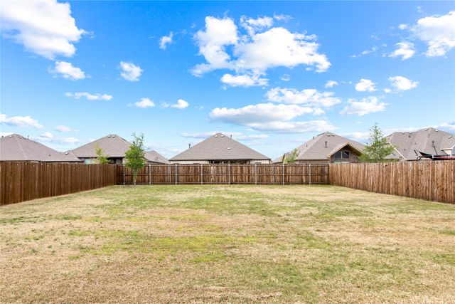 2901 Diamondback Drive, Melissa, TX 75454