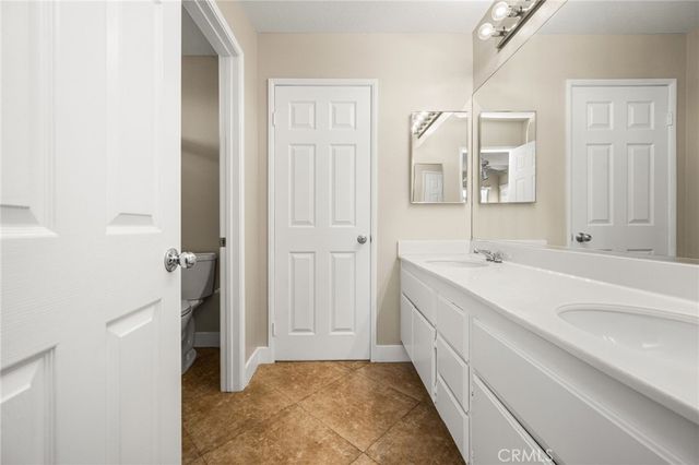 1536 Chestnut, Corona, CA 92881