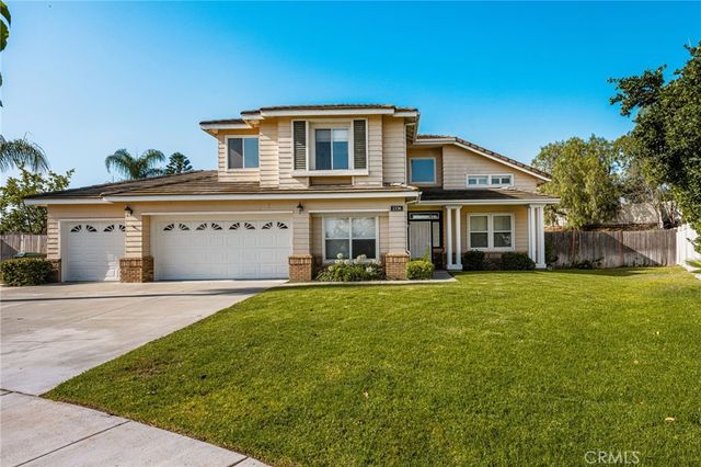 1536 Chestnut, Corona, CA 92881