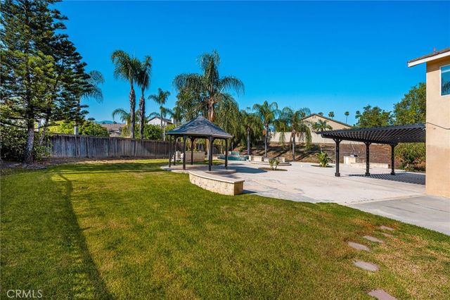 1536 Chestnut, Corona, CA 92881