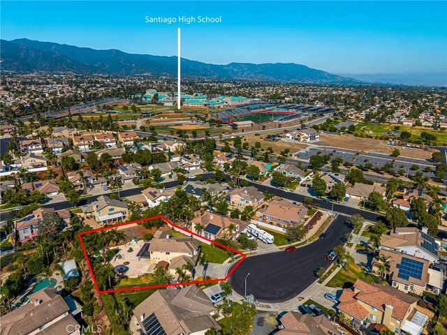 1536 Chestnut, Corona, CA 92881