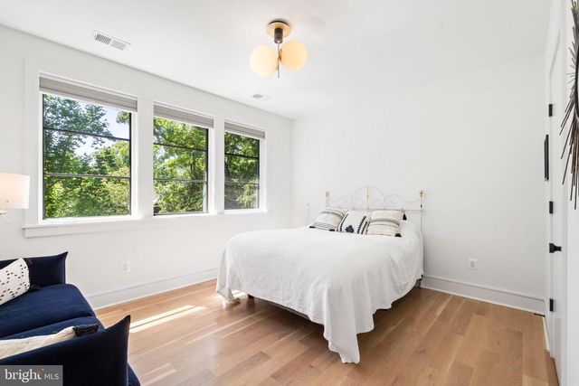 7101 PYLE RD, Bethesda, MD 20817