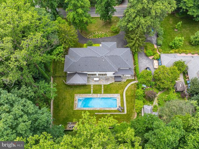 7101 PYLE RD, Bethesda, MD 20817