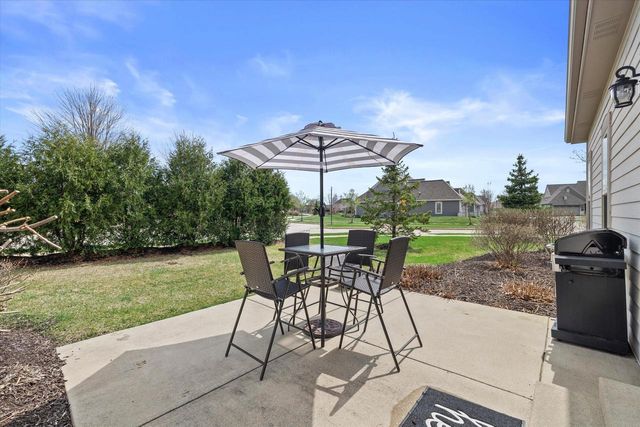 1750 Bess COURT, Oconomowoc, WI 53066