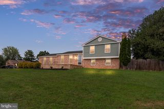 400 COLLINGWOOD DR, Fredericksburg, VA 22405