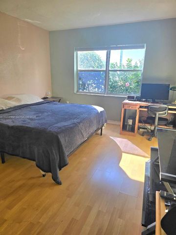 2998 E Sunrise Lakes Dr 111, Sunrise, FL 33322