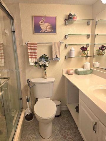 2998 E Sunrise Lakes Dr 111, Sunrise, FL 33322