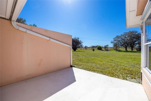 873 Lake Orchid Circle 873, Vero Beach, FL 32962