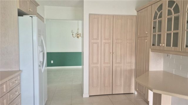 873 Lake Orchid Circle 873, Vero Beach, FL 32962