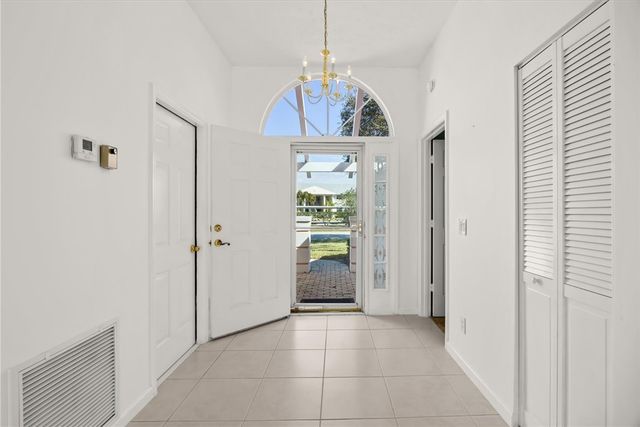 873 Lake Orchid Circle 873, Vero Beach, FL 32962