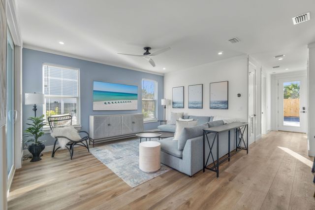 12 N Payne Street, Miramar Beach, FL 32550