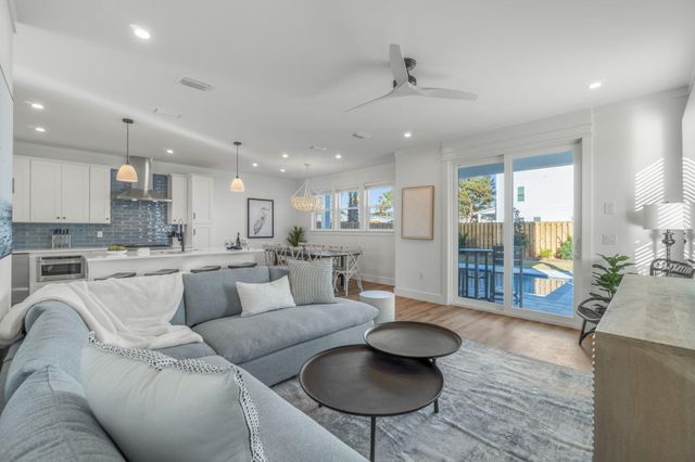 12 N Payne Street, Miramar Beach, FL 32550