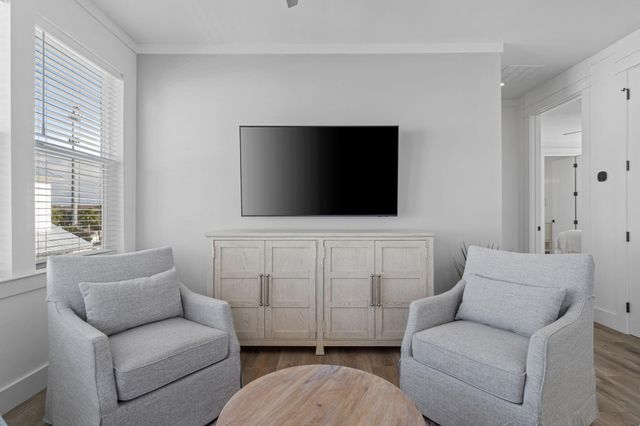 12 N Payne Street, Miramar Beach, FL 32550