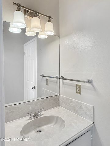 101 Michael Allen Boulevard 3g, Lafayette, LA 70501