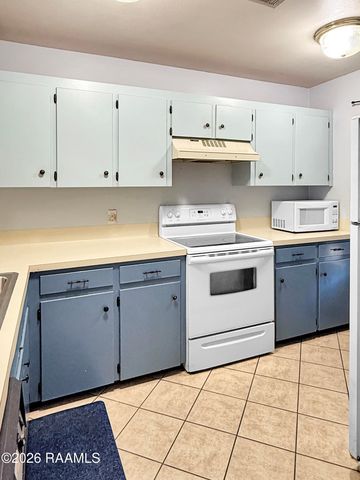 101 Michael Allen Boulevard 3g, Lafayette, LA 70501