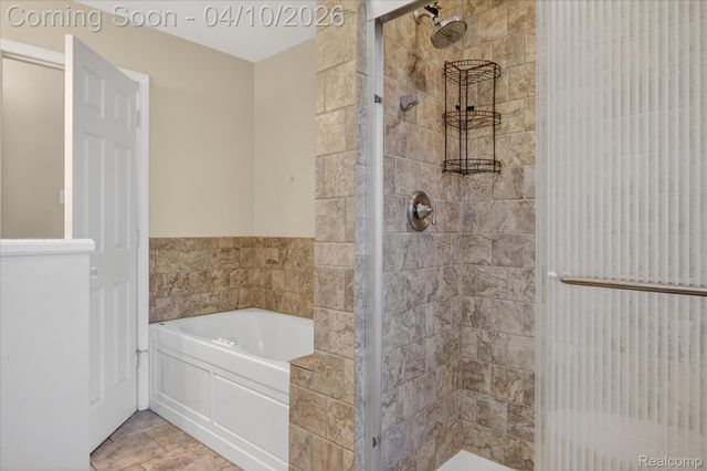 15036 Nola Street, Livonia, MI 48154