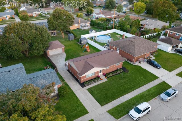 15036 Nola Street, Livonia, MI 48154