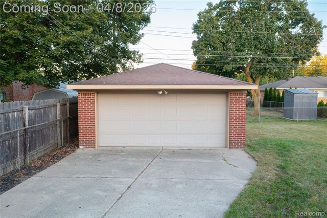 15036 Nola Street, Livonia, MI 48154