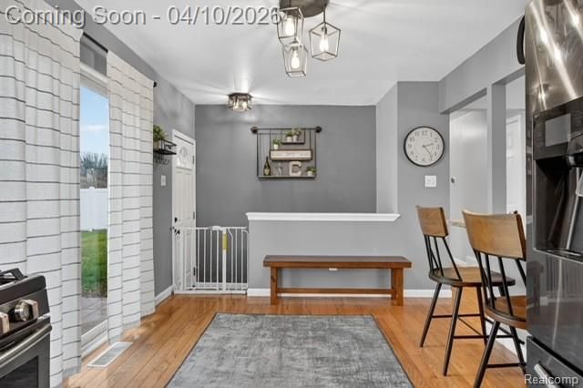 15036 Nola Street, Livonia, MI 48154