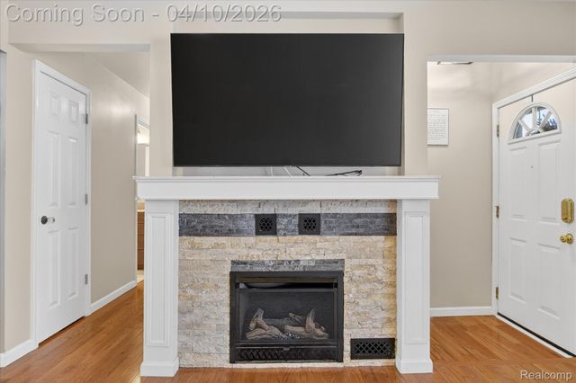 15036 Nola Street, Livonia, MI 48154