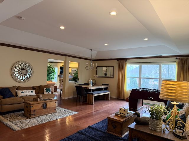 1804 Crenshaw Circle, Vernon Hills, IL 60061