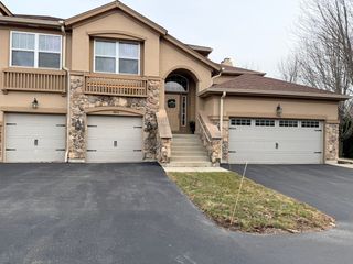 1804 Crenshaw Circle, Vernon Hills, IL 60061