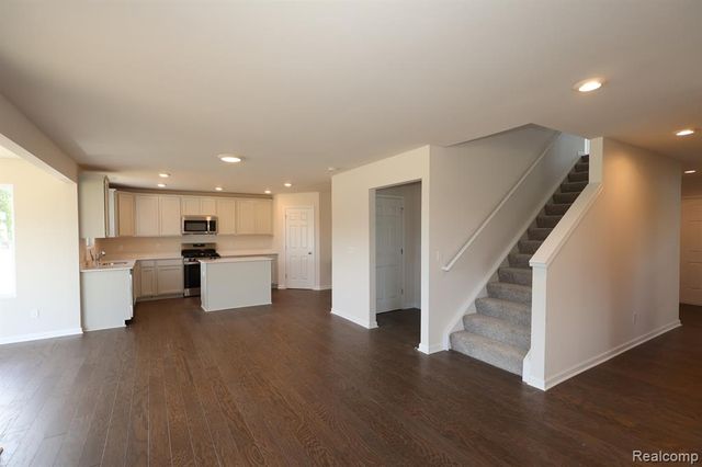 34465 Sandpiper Court, Chesterfield, MI 48047