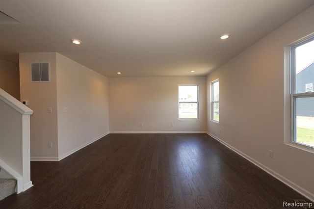 34465 Sandpiper Court, Chesterfield, MI 48047
