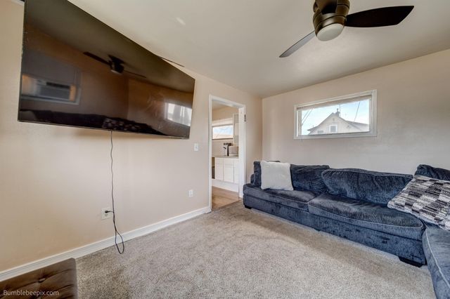1002 E Dalton Ave, Spokane, WA 99207