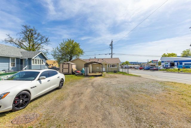 1002 E Dalton Ave, Spokane, WA 99207