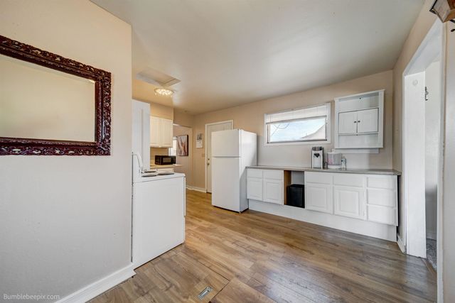 1002 E Dalton Ave, Spokane, WA 99207