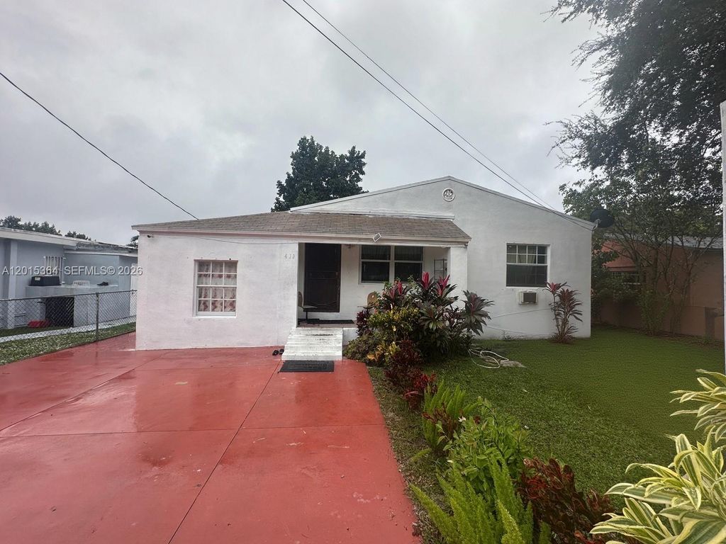 410 NW 98th St, Miami, FL 33150