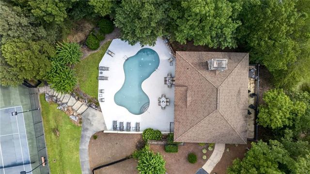 16 Ridgewater Drive SE, Cartersville, GA 30121