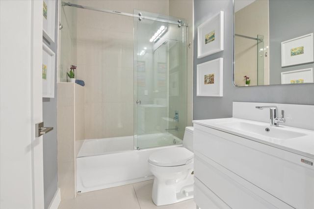 1113 NE 11th Avenue, Fort Lauderdale, FL 33304