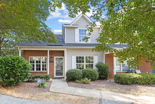 136 Mangum Circle, Mooresville, NC 28117