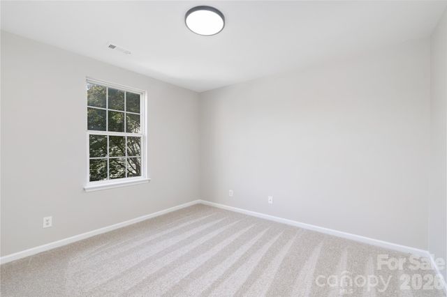 136 Mangum Circle, Mooresville, NC 28117