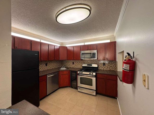 34 FEILER, Lawrence Township, NJ 08648