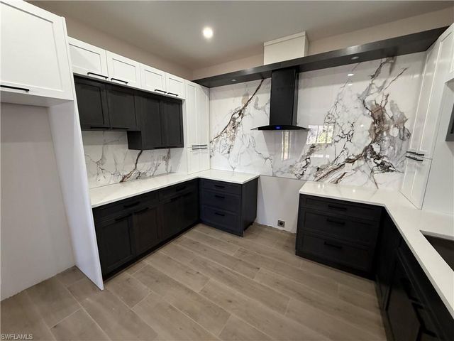 47 Brig CIR E, Placida, FL 33946