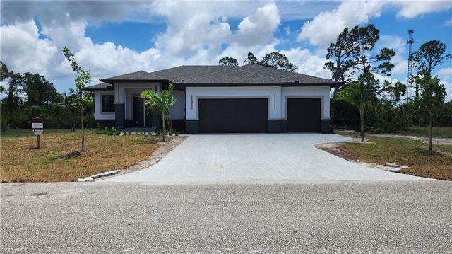 47 Brig CIR E, Placida, FL 33946