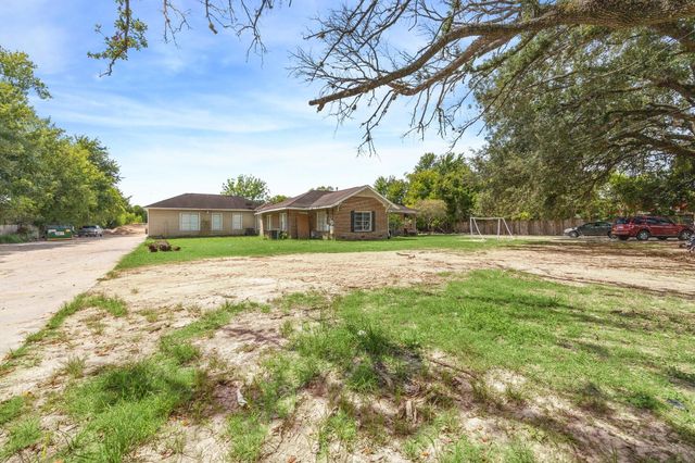 1450 Mesquite Street, Houston, TX 77093