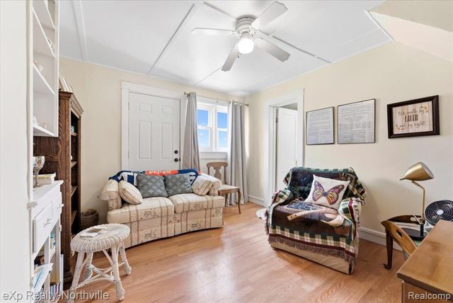 1355 5 Mile Road, Whitmore Lake, MI 48189