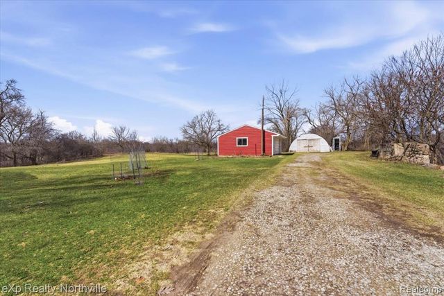 1355 5 Mile Road, Whitmore Lake, MI 48189