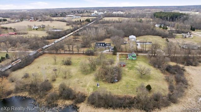 1355 5 Mile Road, Whitmore Lake, MI 48189